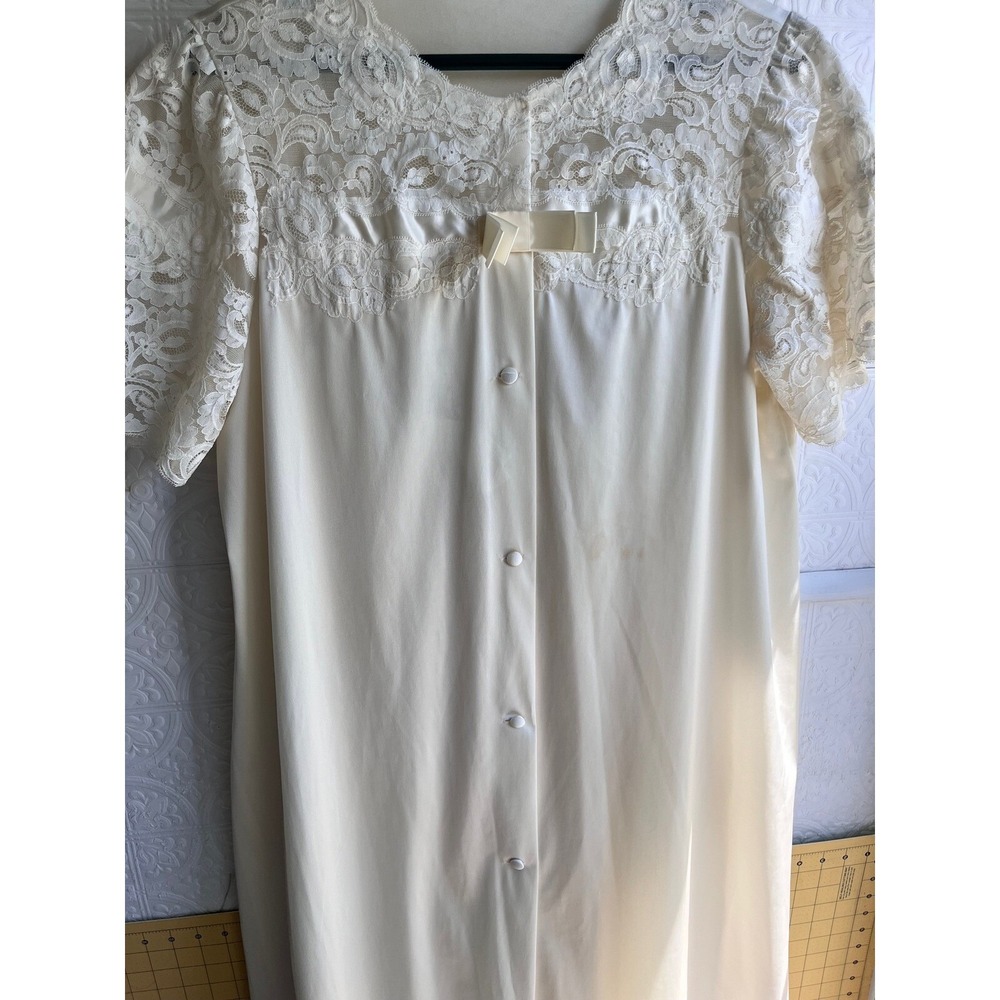 Vintage Shadowline Front Lace‎ Bodice Peignoir Set Robe & Nightgown Ivory Size M